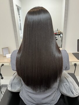 スリーク バイ ロイ 宇治店(sleek by roy) 髪質改善ストレートでお手入れを楽に。