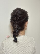シュールトルワ(SUR TROIS)&nbsp;お呼ばれヘアセット