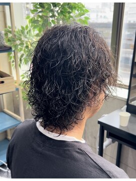 メゾンドブルー(Maison de blue) メンズパーマ、サーフカール