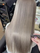 ドォート(Dote hair make)&nbsp;【菜月style】ホワイトグレージュ