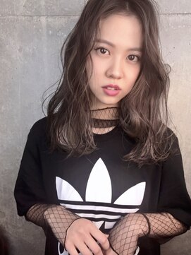 ロコスピアーズ(ROCO SPEARZ) ハイライト×インナーカラー