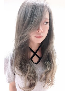 ワークス(WORKS) 【WORKS】☆グレージュカラー☆プレックスブリーチ使用☆