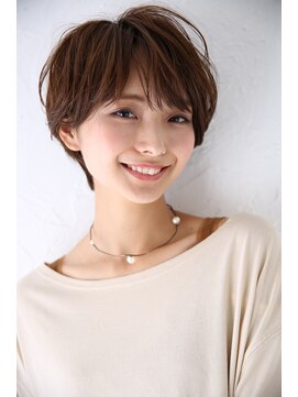 ネオリーブ シュシュ 神保町店(Neolive susu) ３０代４０代！耳かけで小顔センシュアルショート ベビーバング