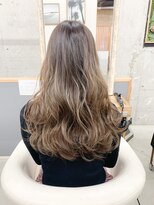 ユッカ エルア 武庫之荘南口(YUCCA elua)&nbsp;【elua 角床】ゆるふわロング_ハイトーン