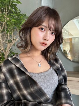 ミンクス渋谷スマートサロン(MINX shibuya smart salon) くびれミディアムイヤリングカラー ダークアッシュインナー