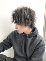 テトラ バイ ネオリーブ 横浜西口店(tetra by neolive)&nbsp;横浜★縦落ちスパイラルウルフカット