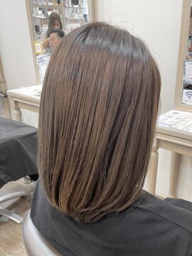 アルターリール(aL ter Rire) アッシュブラウン/中村郁未