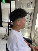 アイズ 海老名(AIZU)&nbsp;スウィングアップバングジェットモヒカンフェードカットショート