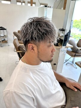 アルーナビューティデザイン ツイストスパイラルのハイライト