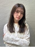 レイヤーロング アッシュブラウン ゆるふわロング