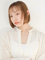 ガーディナ(Gardina)&nbsp;丸みボブ　オン眉　切りっぱなしボブ　ベージュカラー　ミニボブ