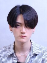 プルーブトウキョウ 渋谷(PROVE TOKYO)&nbsp;さらさらセンターパート重めナチュラル渋谷メンズ