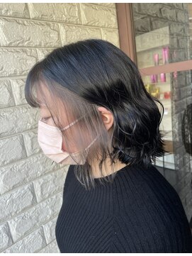 リー 東三国(Lee) ボブ×イヤリングカラーグレー