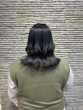 ビス ヘア アンド ビューティー 西新井店(Vis Hair＆Beauty) 艶カラー/寒色カラー/コテ巻き仕上げ