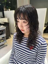 アム(amu)&nbsp;ハッシュカット/ウルフパーマ/パーマウルフ/スパイラルパーマ