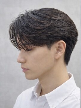 フォト 新宿(foto) 毛流れニュアンスパーマ/リバースセンターパート/ツーブロック