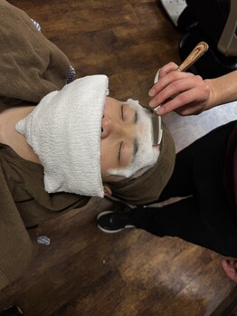 ヘア リーフ(Hair Leaf)の写真/【シェービングも出来るメンズ限定サロン】顔・髪・眉全て整う！高い技術に定評あり！