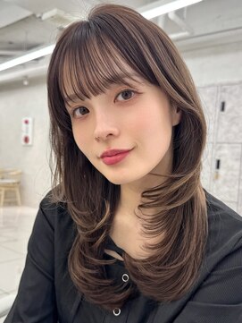 アッシュ 洋光台店(Ash) レイヤーカット韓国風ダブルカラー顔周り前髪カットボブ