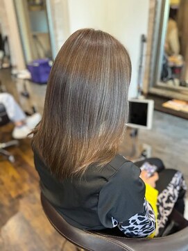 ヘアーサロン アモル(HAIR SALON Amor) #白髪ぼかし#ハイライト#ブリーチ#前髪カット