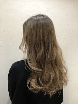 キャラ 池袋本店(CHARA) バレイヤージュベージュ【キャラ池袋/玉城光】*