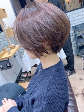 アヴァロン(AVALON) 30.40代にオススメ× 丸みとくびれでつくる上質ショート◎