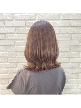 ムーア(MUA) 【MUA 札幌　馬場】こなれミディ×コーラルピンク