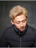 短髪ショートツーブロなし刈り上げハイトーンアップバング