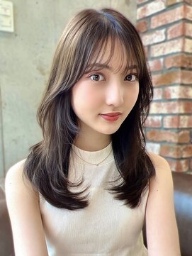 ザシー おおたかの森(The C) ワンカールで決まるふわっとレイヤー　スモーキーベージュ