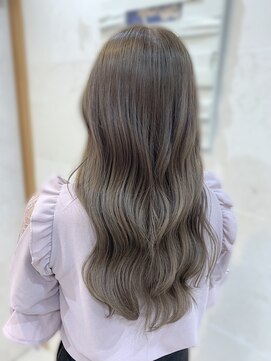 ラフューネ ヨコハマ(Raffune Yokohama) ナチュラルグラデーション / 高橋勇樹