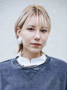 クロリス(Chloris) ショートウルフ