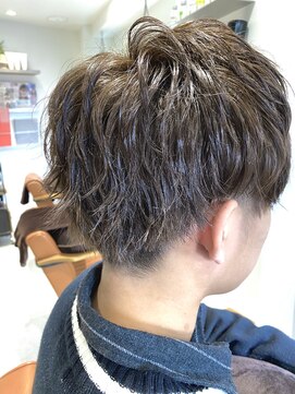 ヌク(NUK) メンズスタイル!ナチュラルツイストパーマ!マッシュ!