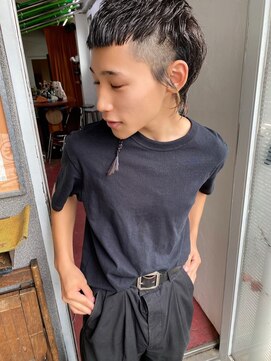 キュエ(qiie) ハイライト/波巻き/マッシュパーマ/ウルフ/インナーグレージュ