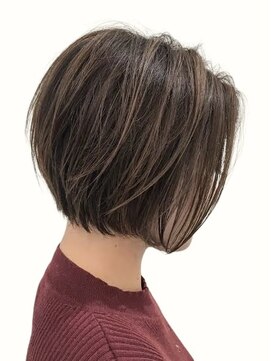 六本木美容室 ヒロオ(HIROO) 束感グラデーションボブ