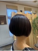 前下り風ショートボブ