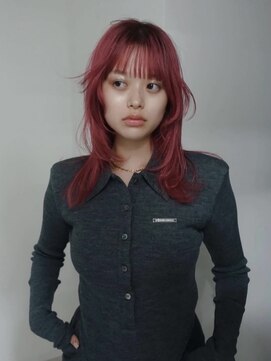 シキ 渋谷(siki) ハイトーン/ブリーチ/レイヤーカット/シアーカラー/渋谷/原宿