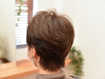トラスト(TRUST)の写真/高品質な商材とくつろぎ空間でお客様をお出迎え☆艶色クレイカラーであなただけのカラーを実現♪