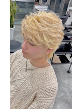 オム ブランシェ(HOMME BLANCHE’) 【Ryo】フェザーショート×ブロンドヘア