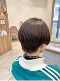 トープグレージュ/ショートヘア/ショートボブ/20代/30代/40代