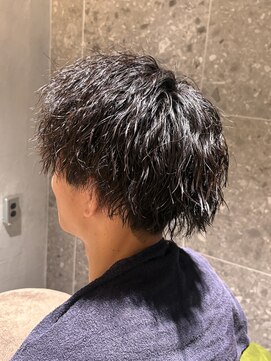 コモレビ(comorebi) ツイストスパイラルパーマ