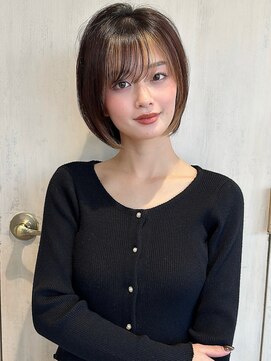 アフロート ルヴア(AFLOAT RUVUA) 似合わせ ショート ボブ 30代 40代 小顔 新宿 ひし形 前上がり