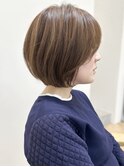 say.ホワイトグレージュミニウルフチェリーブラウンショートボブ