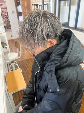 ユラギフロムユイマァル 水島店(YURAGI from YUIMARL) ホワイトメッシュ