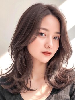 トレンドヘアは"顔まわり"でキマる。印象7割をつくる黄金バランス、あなたの骨格にフィットさせます。