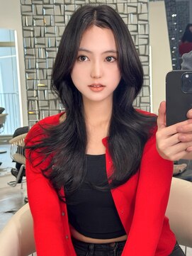 ウィーニード 名古屋(WENEED) 品よく揺れる大人ハイレイヤー