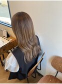グレージュ
