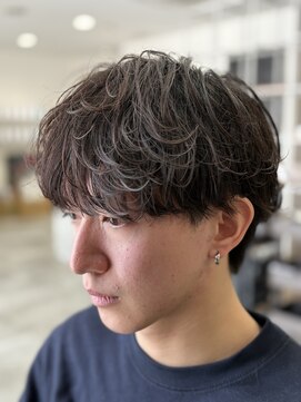 レボ 神宮寺店(Revo) 大きなカールで。扱いやすく。シャドウパーマ