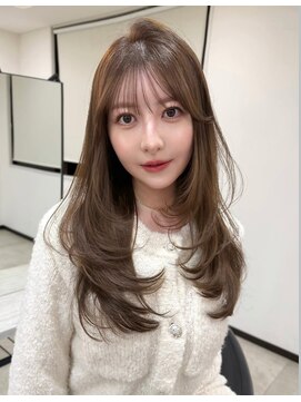 シェイト(ciate) トレンドレイヤーカット オリーブベージュ@ciate_mayu