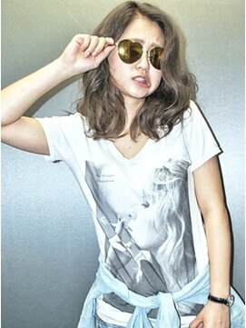 ジュリー(JURY) ミルクベージュ