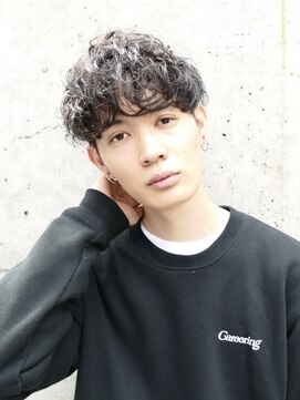 フィフス(fifth) 【fifth】ウェーブマッシュ パーマ刈り上げ 無造作前髪