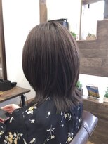ヘア プロデュース アイモ(Hair Produce Aimo)&nbsp;ラベンダーアッシュのいまどきミディアムウルフレイヤー☆